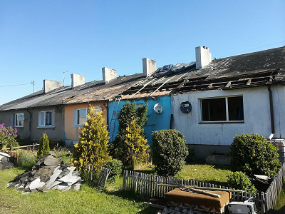 Zdjęcie zniszczonego budynku w Dziednie